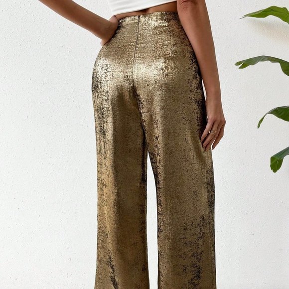 Gold Preppy Women's Loose Pleated Wide Leg Pants With Gloss Finish - Picture 2 of 5